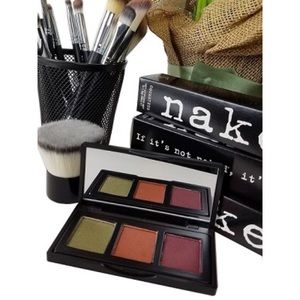 Trio EyeShadow Palette